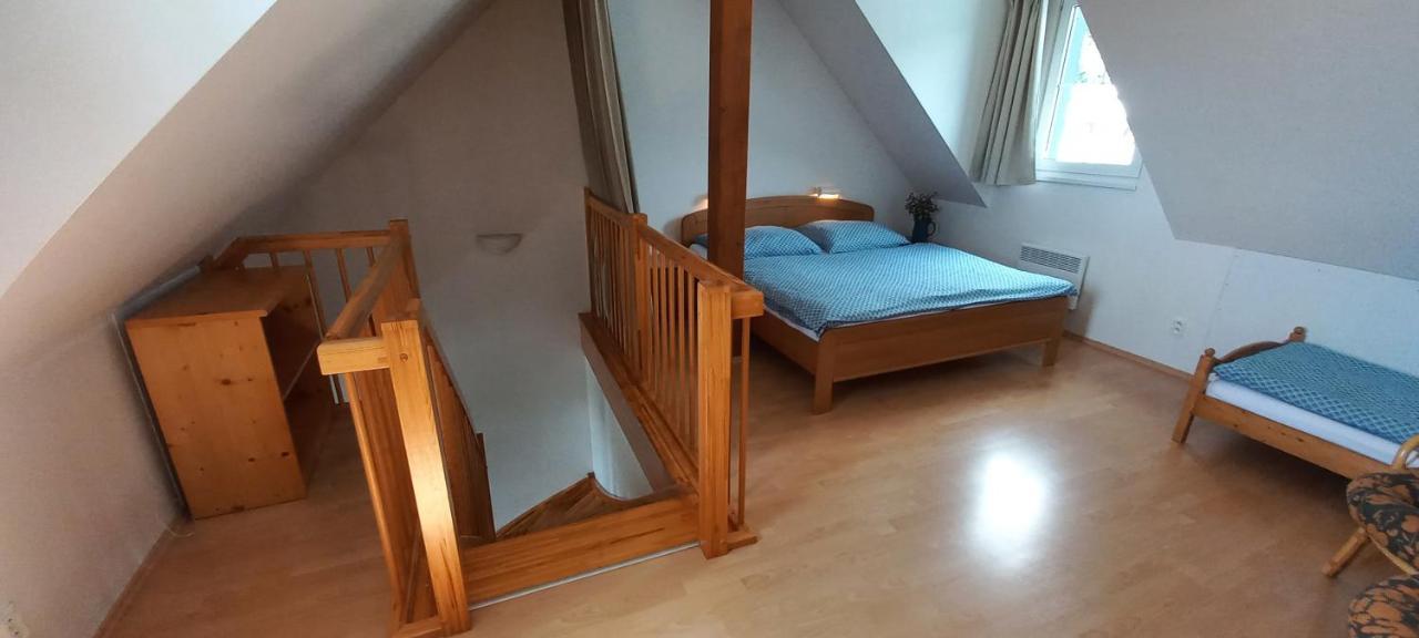 Horni Misecky Apartman E25 U Sjezdovky, Max 6 Osob Exterior foto